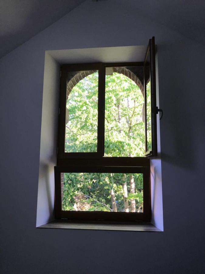 Studio Dans Les Ecuries Du Chateau Bonnelles Экстерьер фото